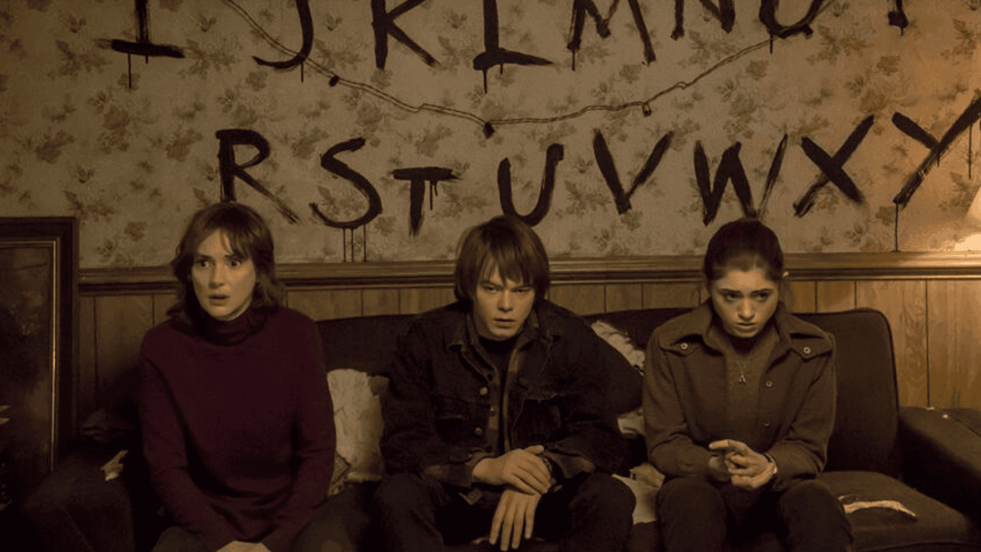 Who Is Karl Gajdusek, The Producer On Stranger Things Season 1? - Karl Gajdusek Stranger Things